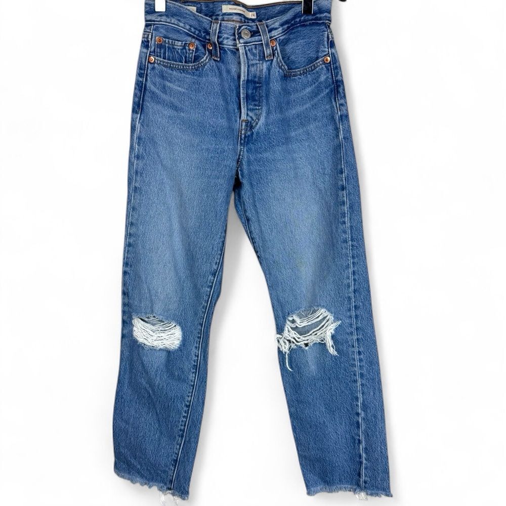 Levi’s Wedgie Straight Jeans Button Fly sz 24